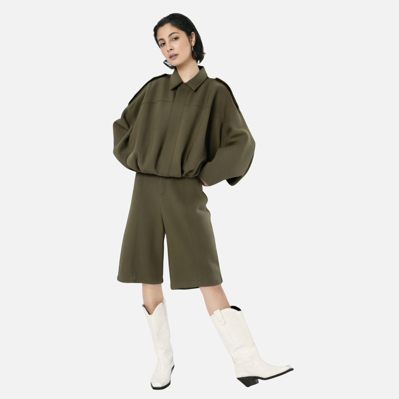 Three-piece set combines contemporary style