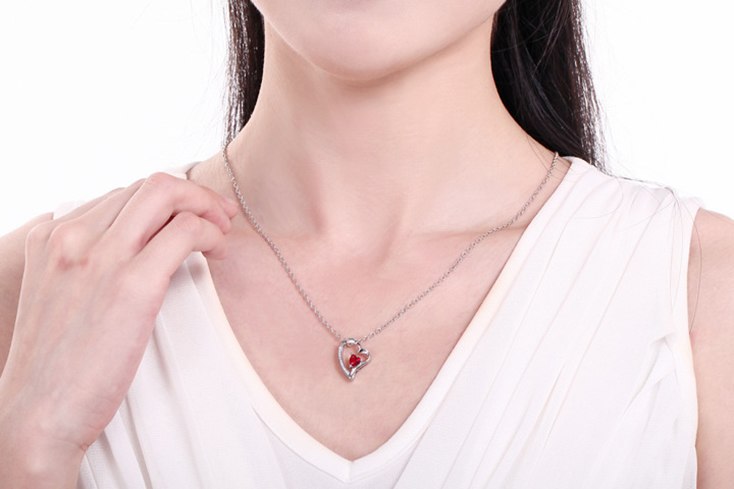 Rose Zircon Necklaces Heart Pendant Necklace
