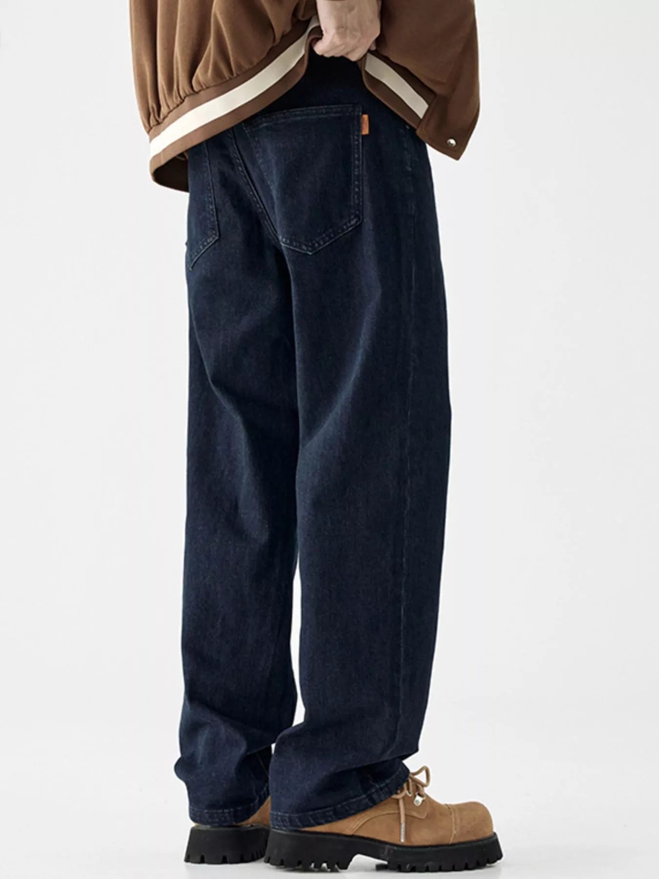 b45b4a0b-5578-4cc3-8e0f-f4dd44439e9c-Max-Origin